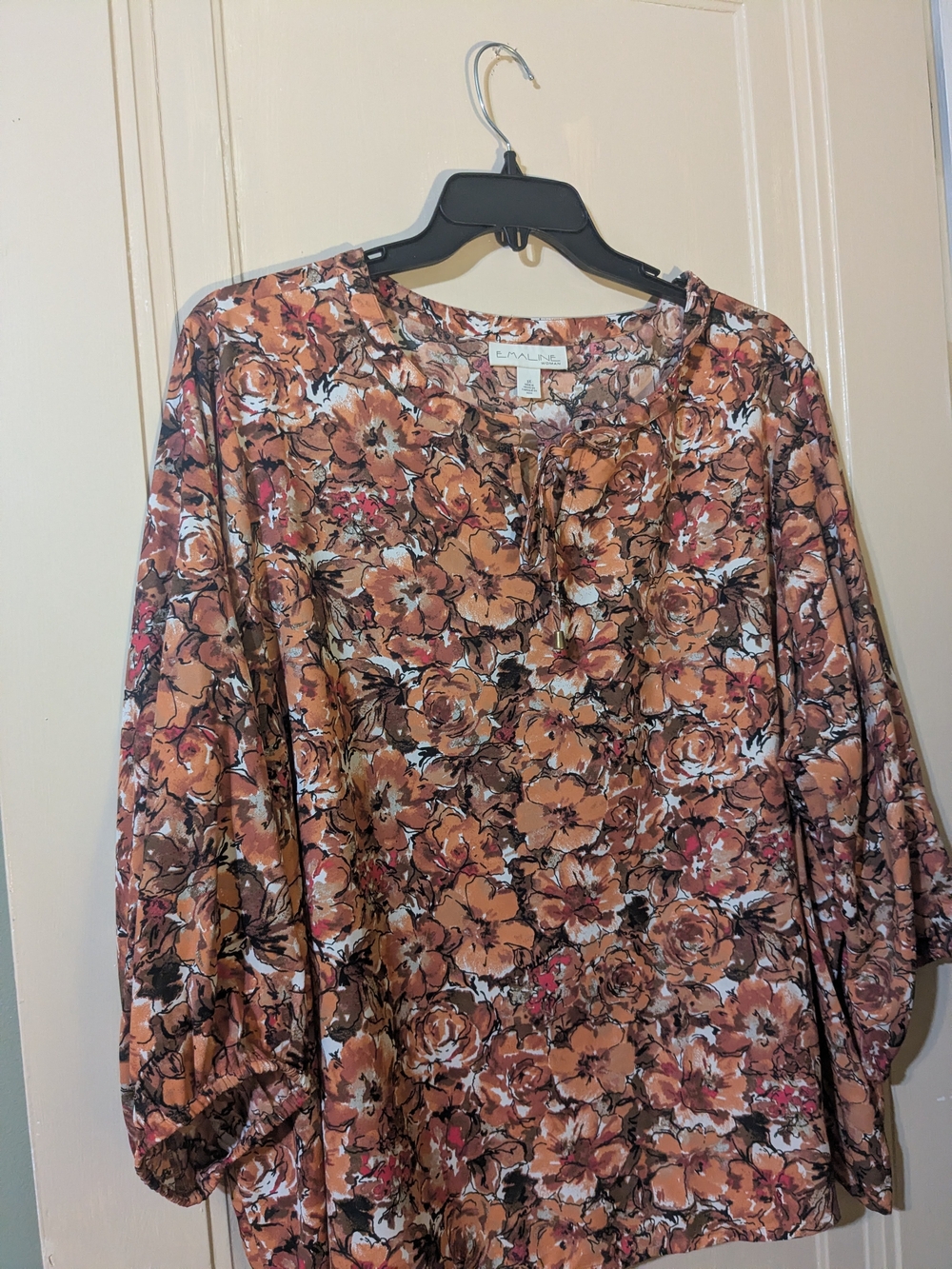 Floral Tie-Neck Blouse in Rust Floral